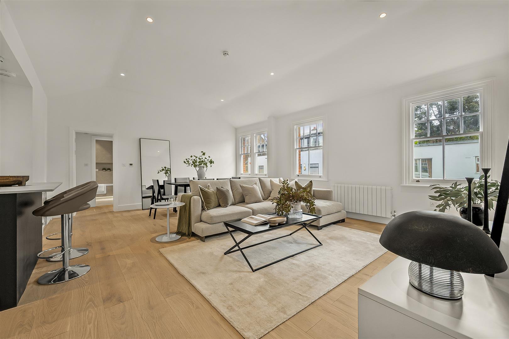 Belsize Lane, Belsize Park, NW3 5BB