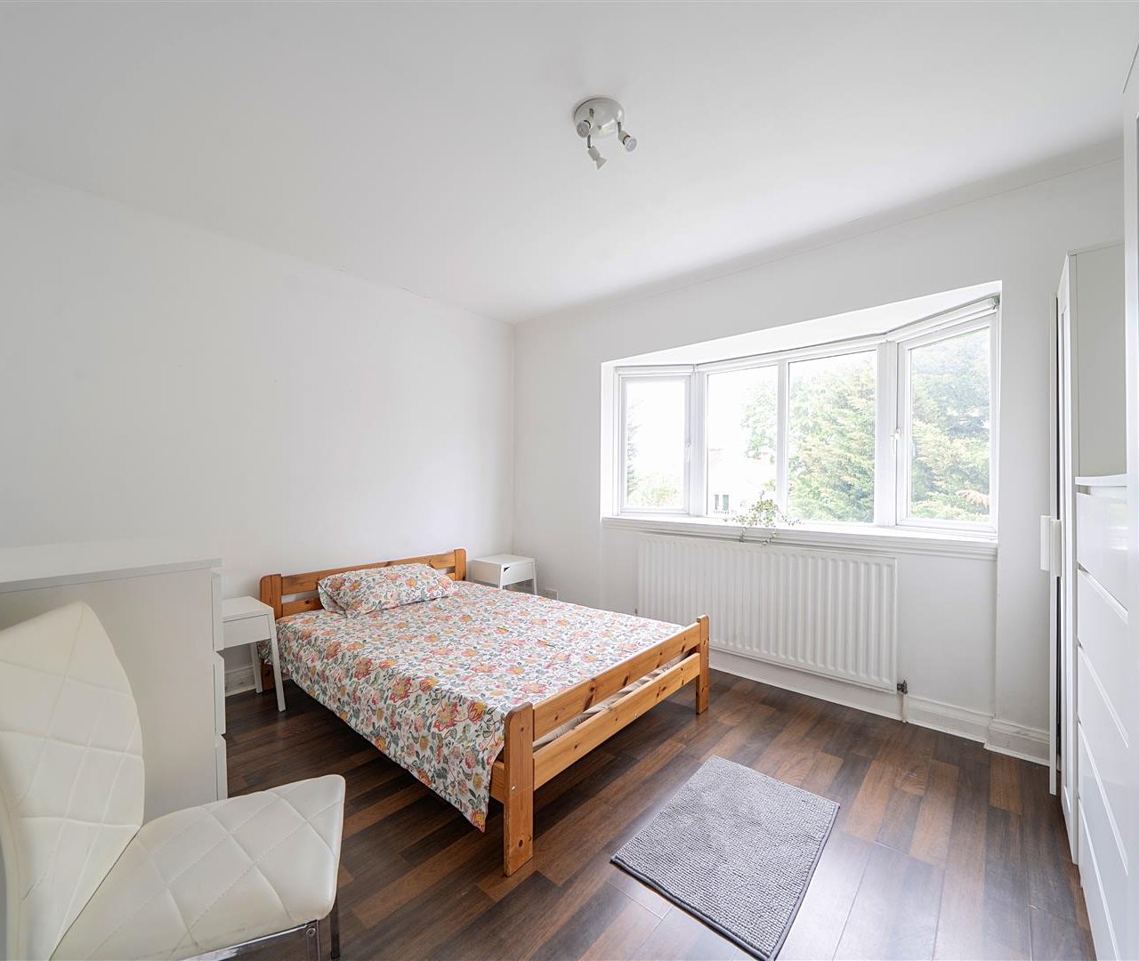 The Park, Golders Green, NW11 7SU