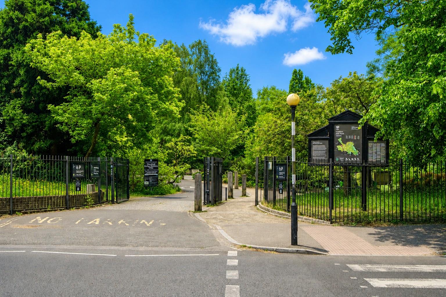 The Park, Golders Green, NW11 7SU