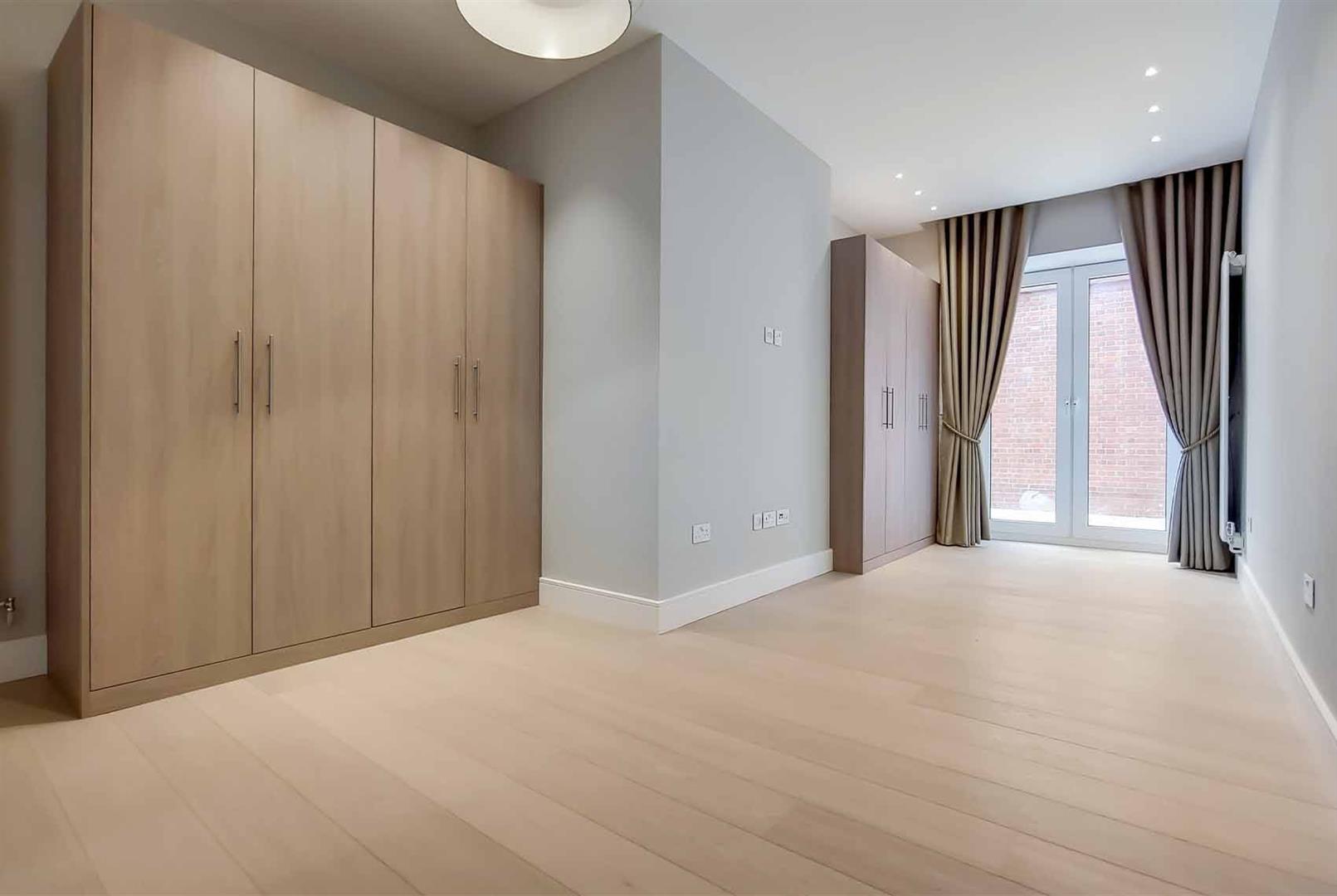 Fitzjohns Avenue, Hampstead, NW3 6PH