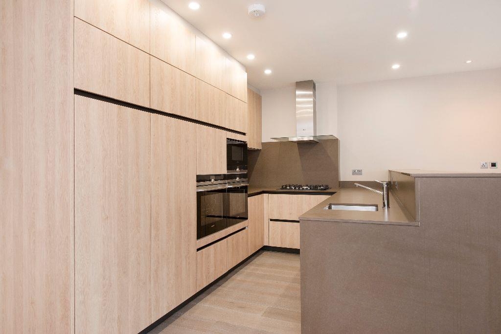 Lyndhurst Road, Hampstead, NW3 5PB