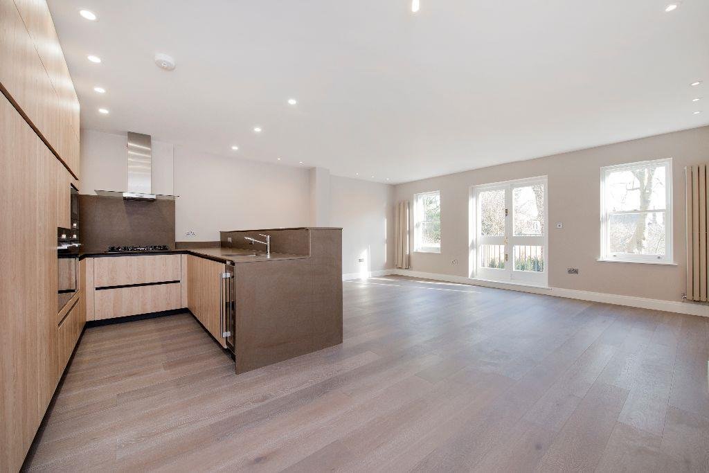 Lyndhurst Road, Hampstead, NW3 5PB