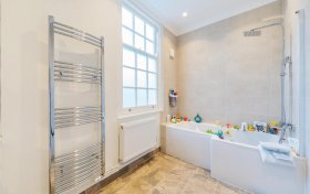Redington Gardens, London, NW3 7SA