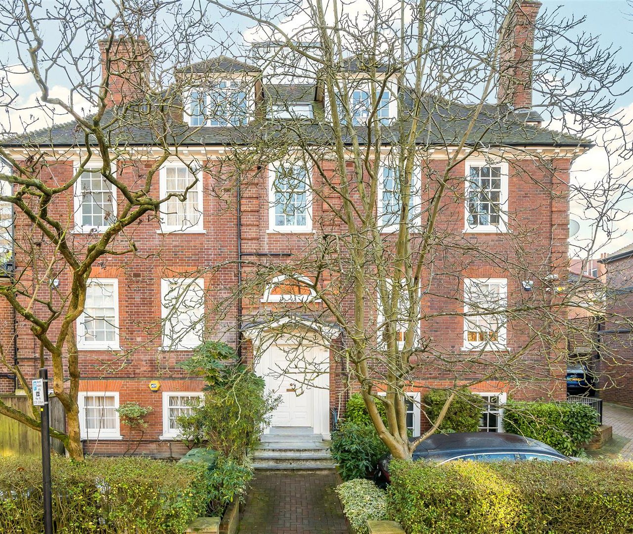 Redington Gardens, London, NW3 7SA