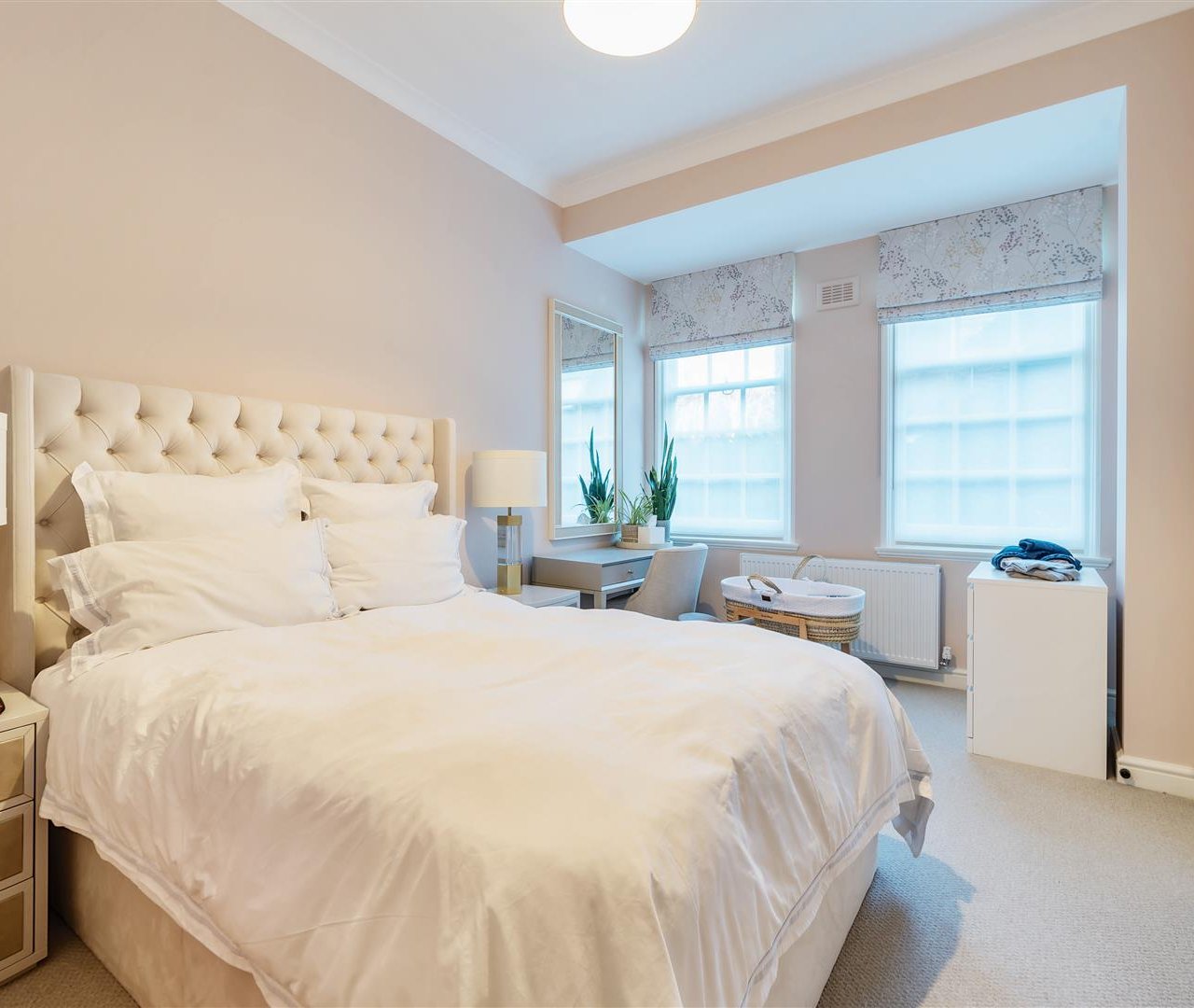 Redington Gardens, London, NW3 7SA
