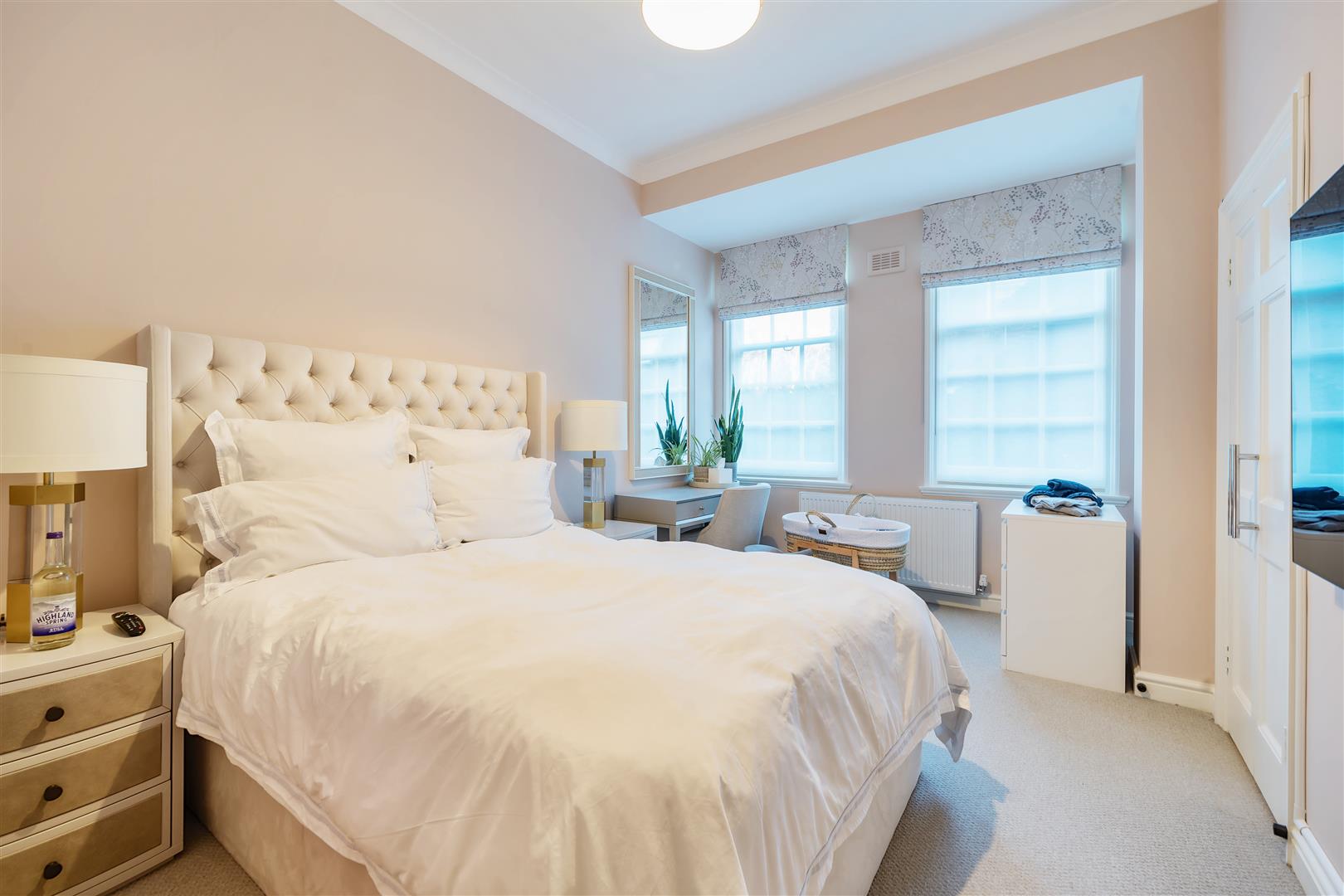 Redington Gardens, London, NW3 7SA