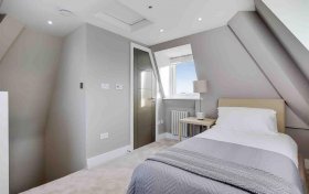 Fitzjohns Avenue, Hampstead, NW3 6PH