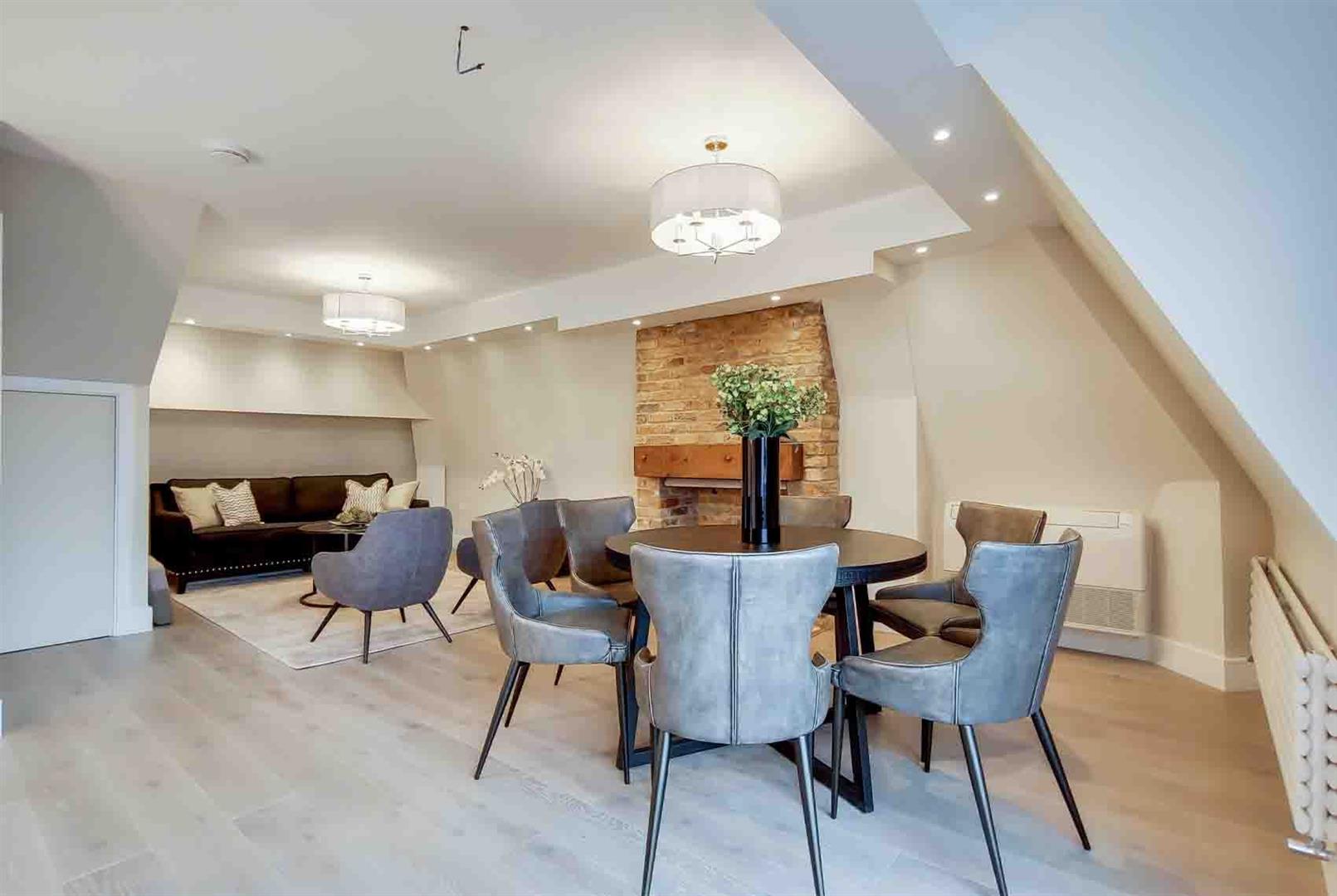 Fitzjohns Avenue, Hampstead, NW3 6PH
