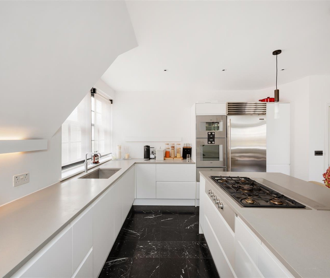 Frognal Gardens, Hampstead Village, NW3 6UX
