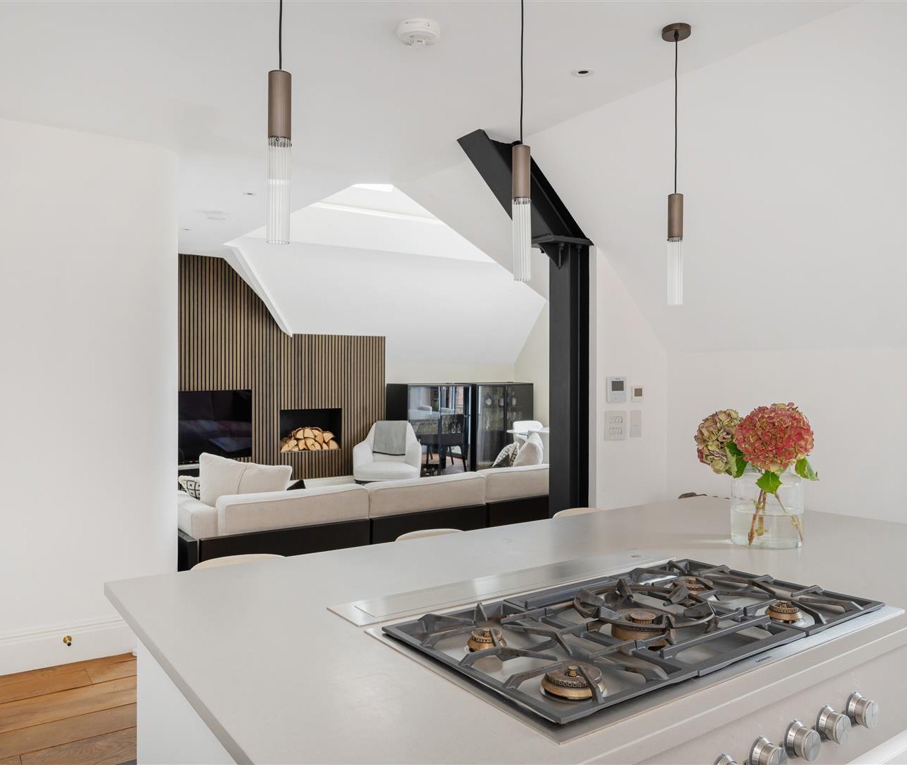 Frognal Gardens, Hampstead Village, NW3 6UX