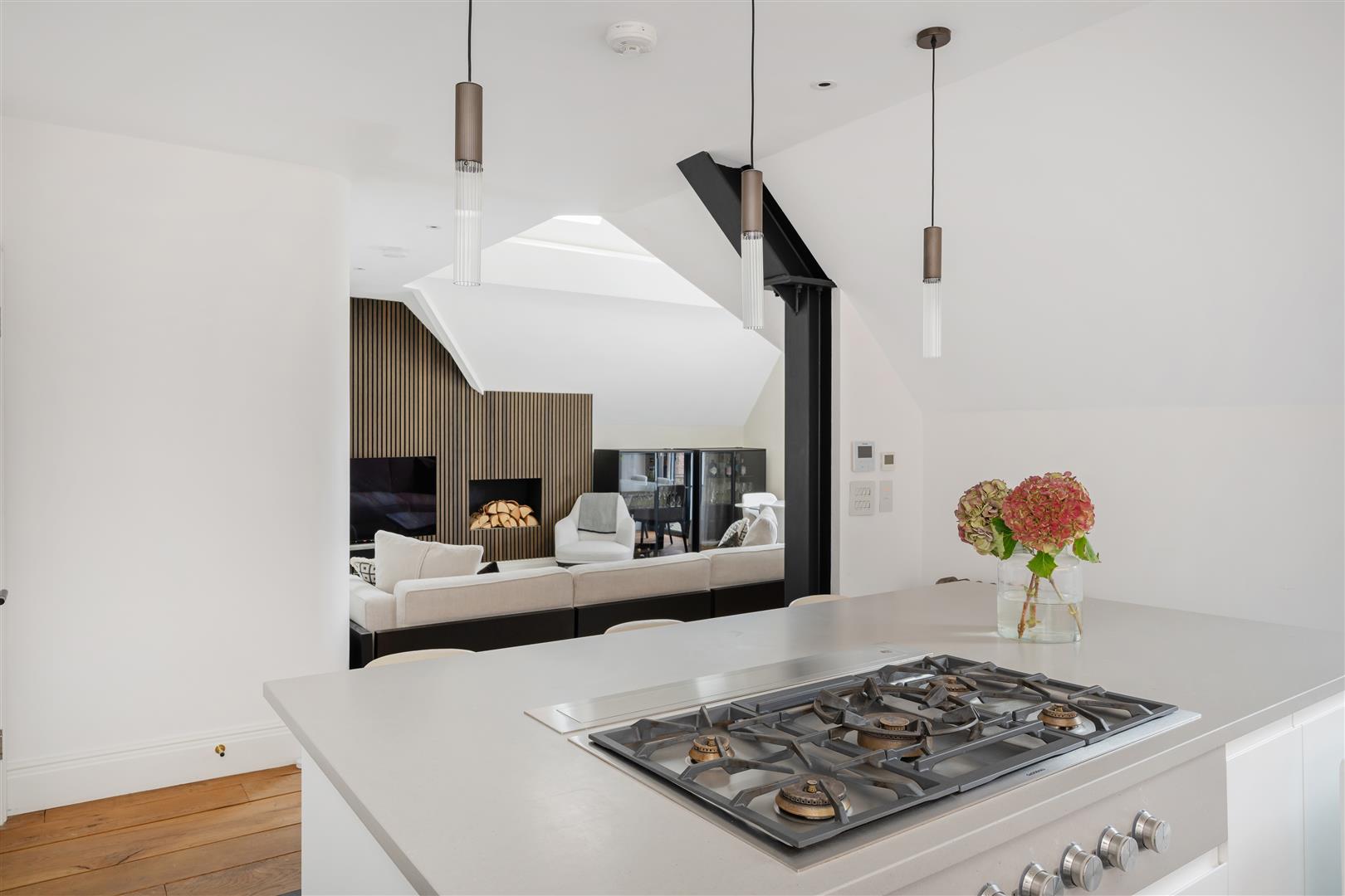 Frognal Gardens, Hampstead Village, NW3 6UX