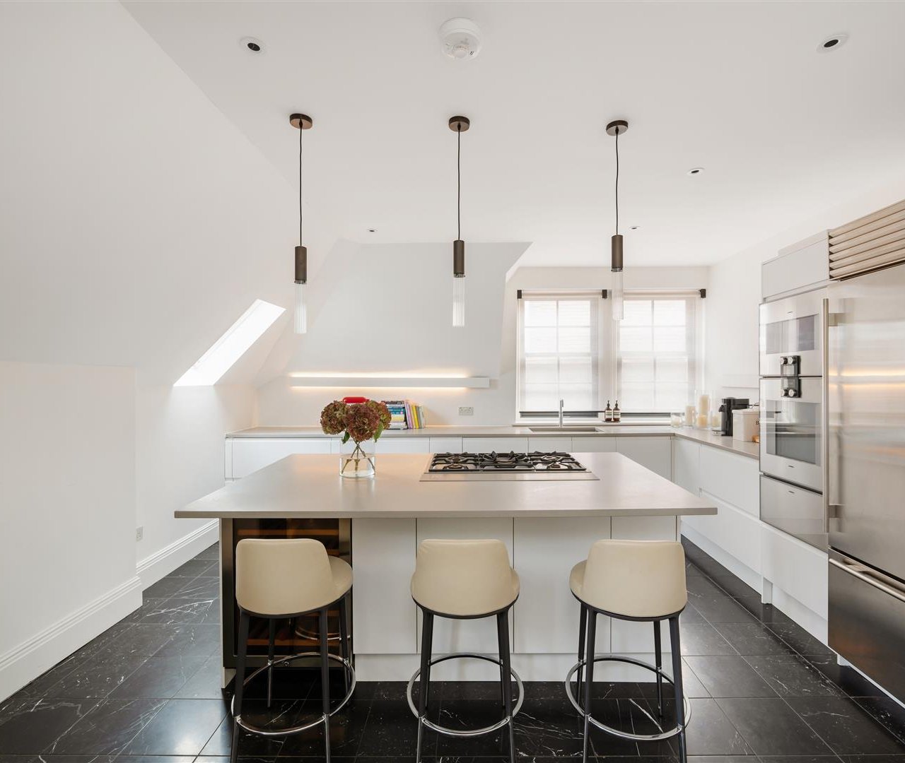 Frognal Gardens, Hampstead Village, NW3 6UX