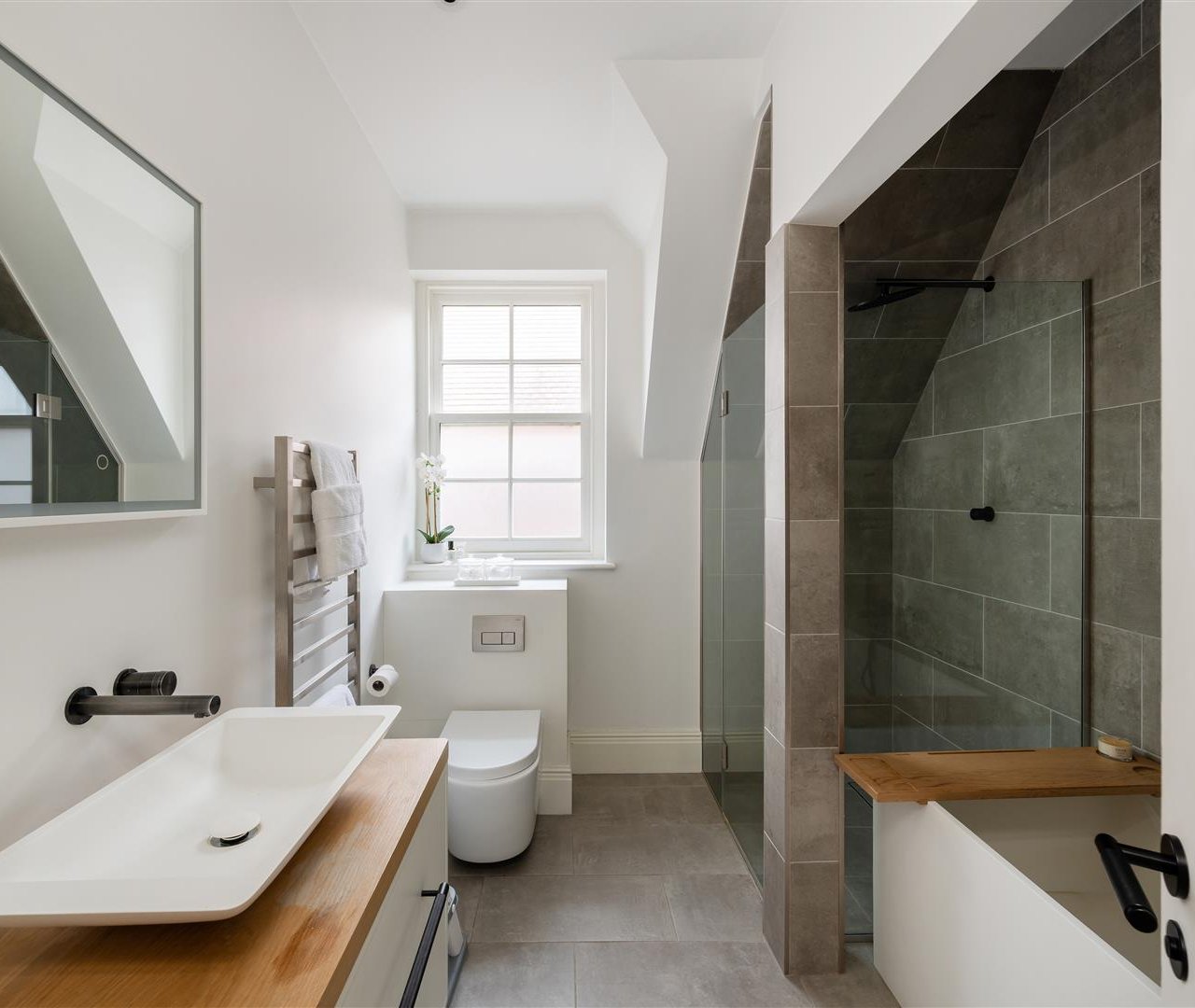 Frognal Gardens, Hampstead Village, NW3 6UX