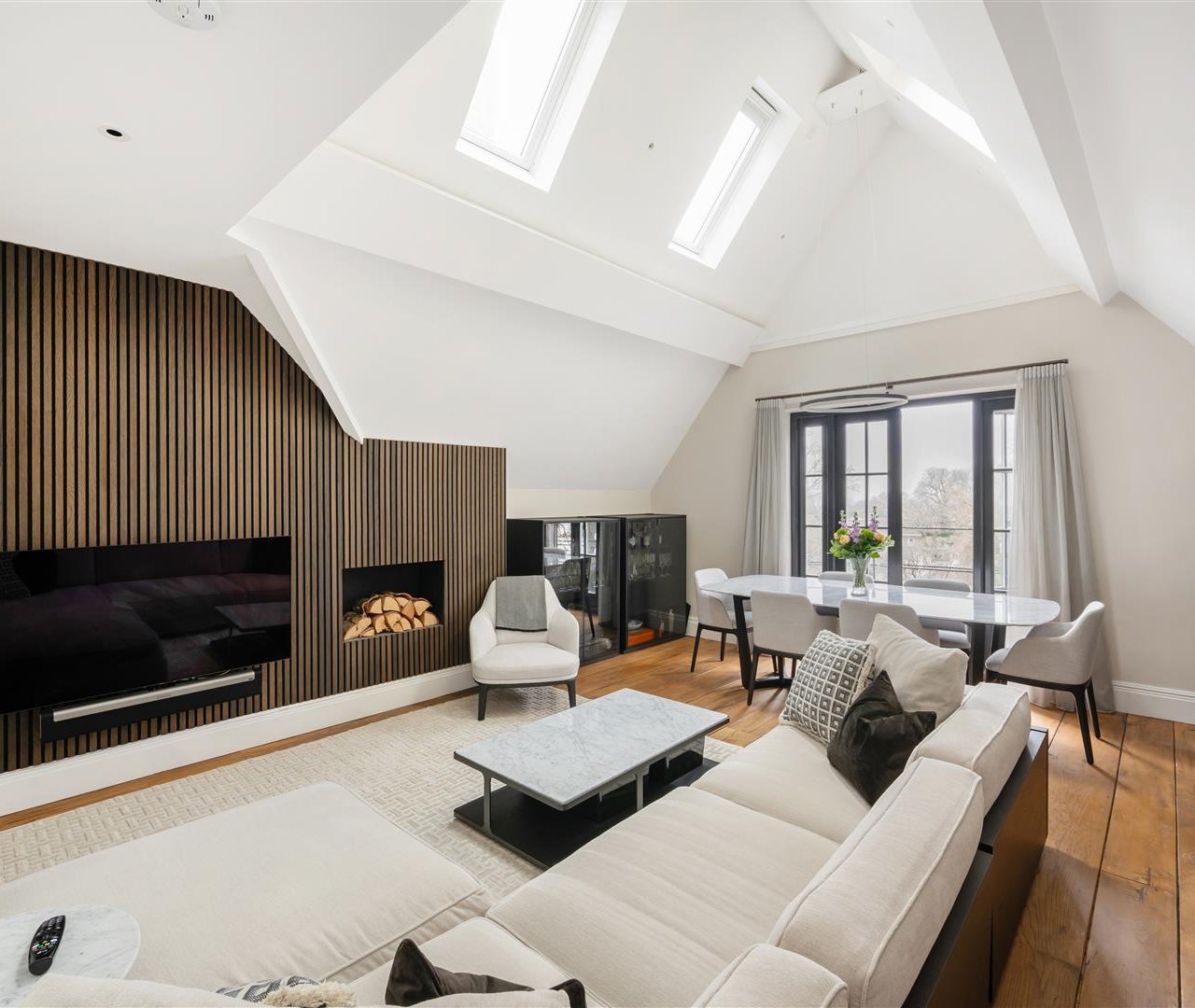 Frognal Gardens, Hampstead Village, NW3 6UX
