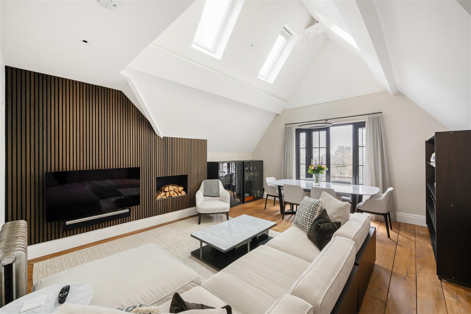Frognal Gardens, Hampstead Village, NW3 6UX
