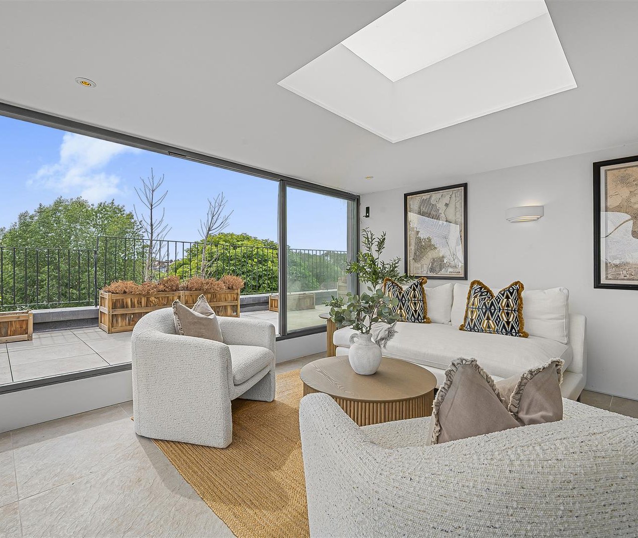 Upper Park Road, Belsize Park, NW3 2UN