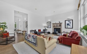 Lindfield Gardens, London, NW3 6PX