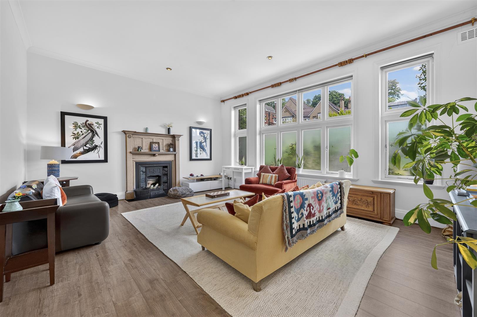 Lindfield Gardens, London, NW3 6PX