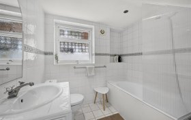 Lindfield Gardens, London, NW3 6PX