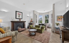 Lindfield Gardens, London, NW3 6PX