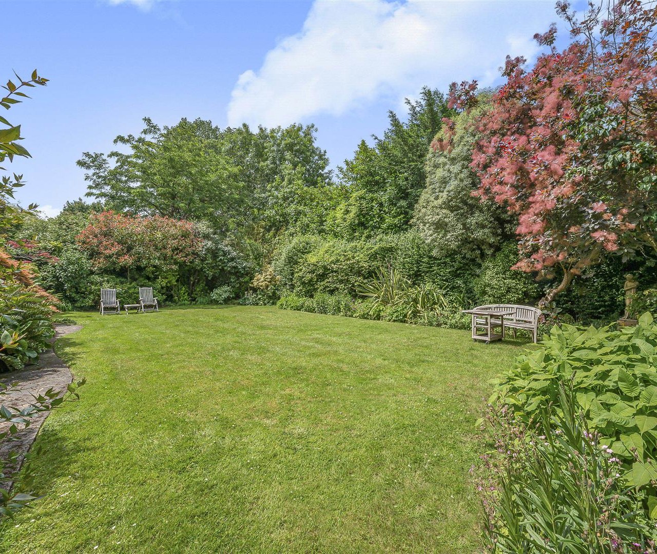 Wellgarth Road, Hampstead Garden Suburb, NW11 7HP