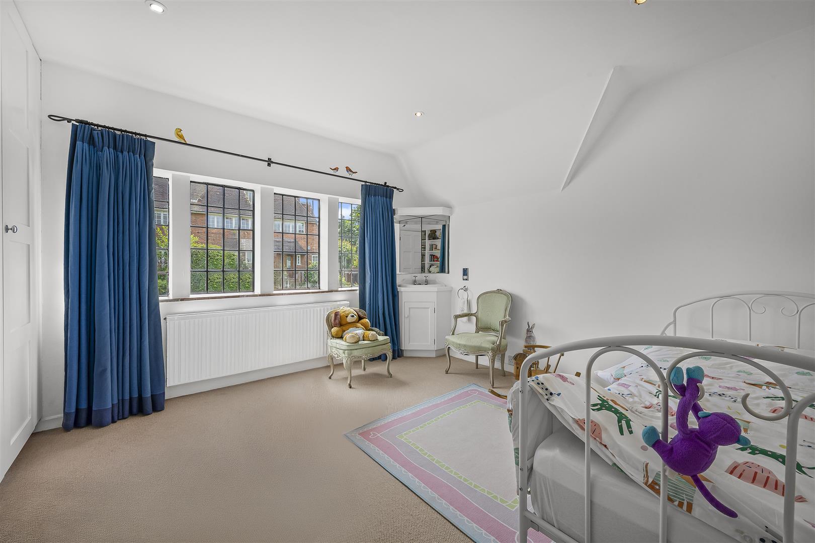 Wellgarth Road, Hampstead Garden Suburb, NW11 7HP