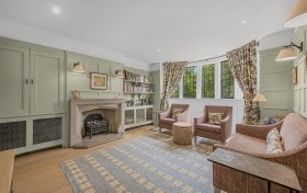 Wellgarth Road, Hampstead Garden Suburb, NW11 7HP