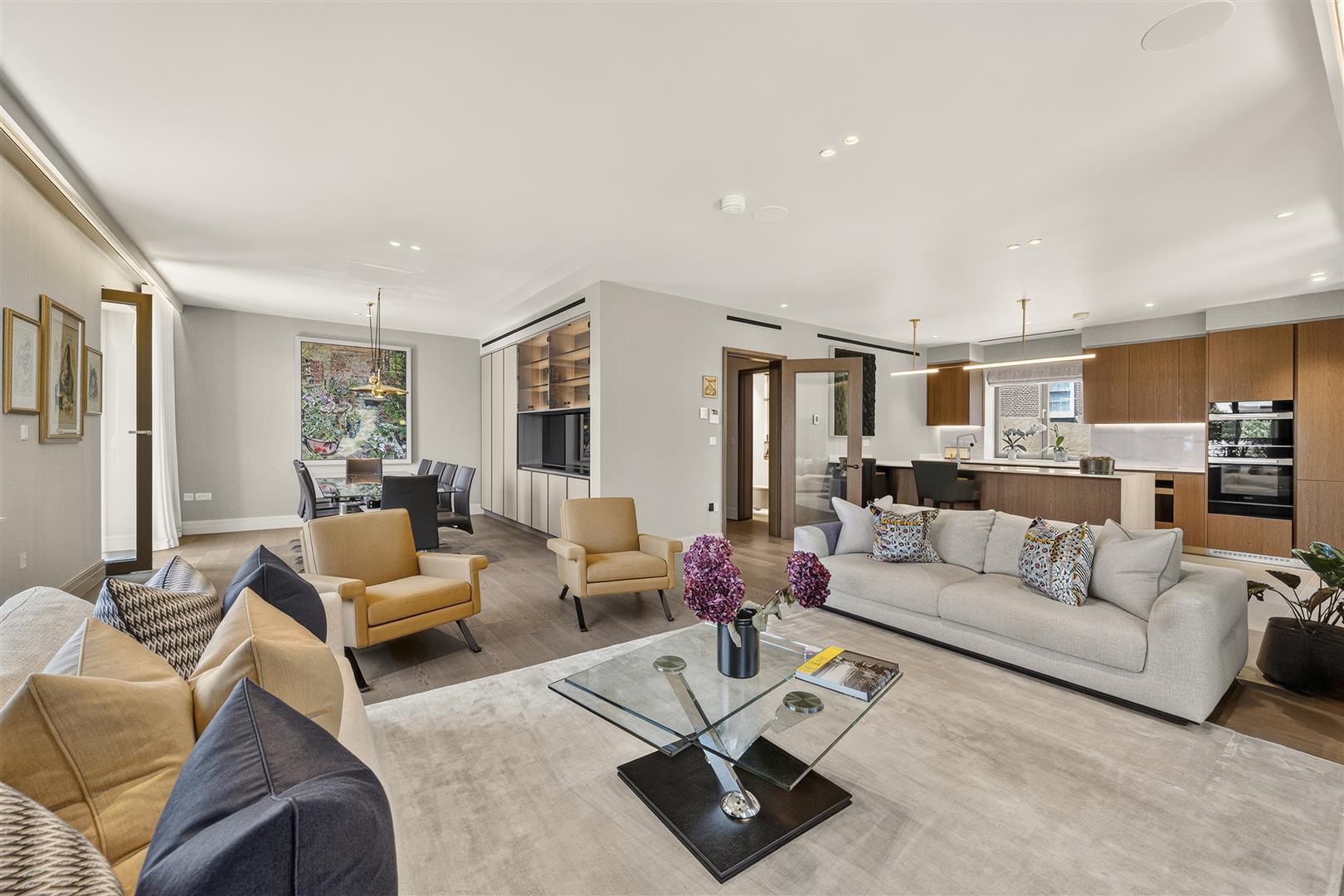 New End, Hampstead Village, NW3 1JD