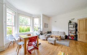 Antrim Road, Belsize Park, NW3 4XL