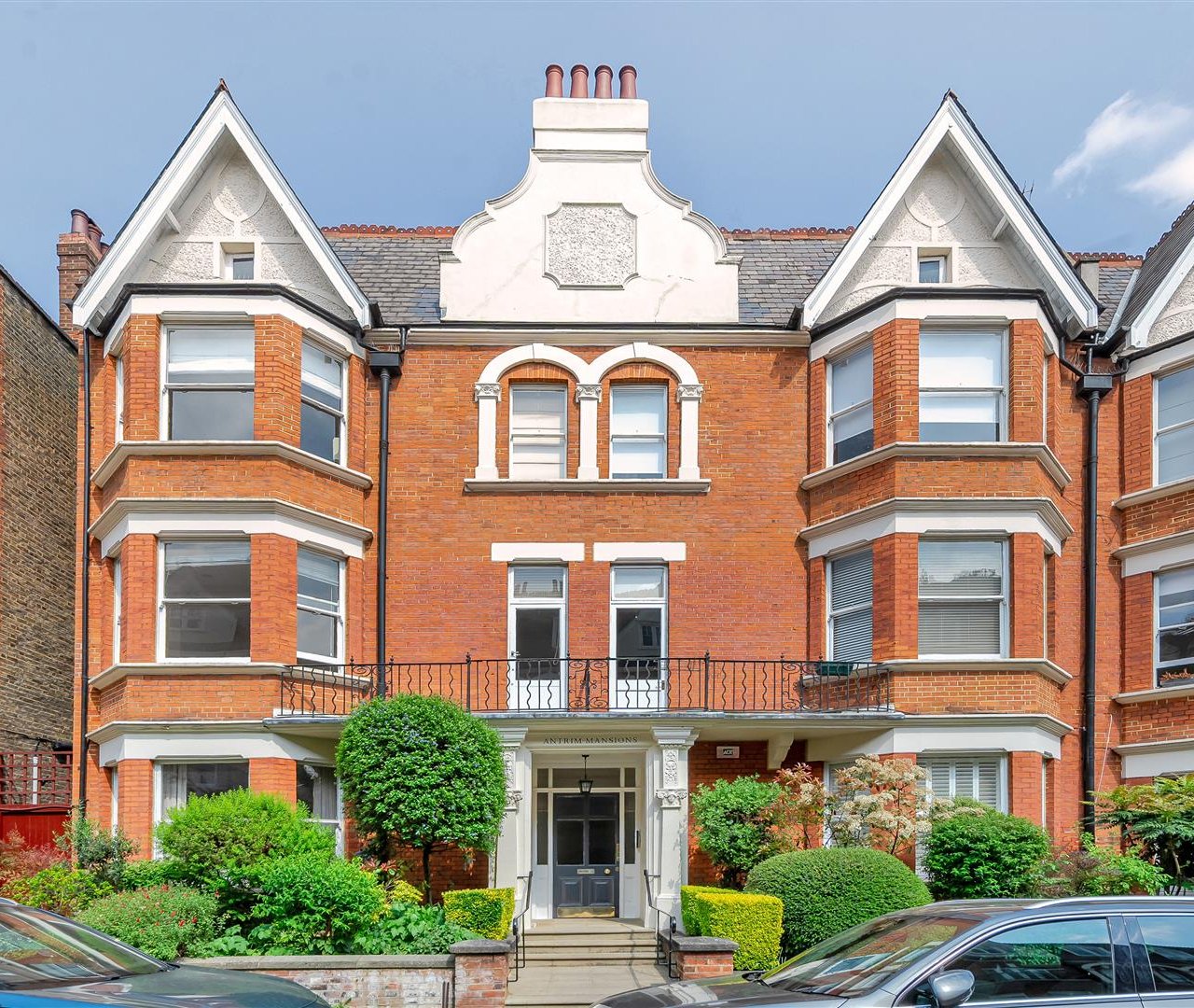 Antrim Road, Belsize Park, NW3 4XL
