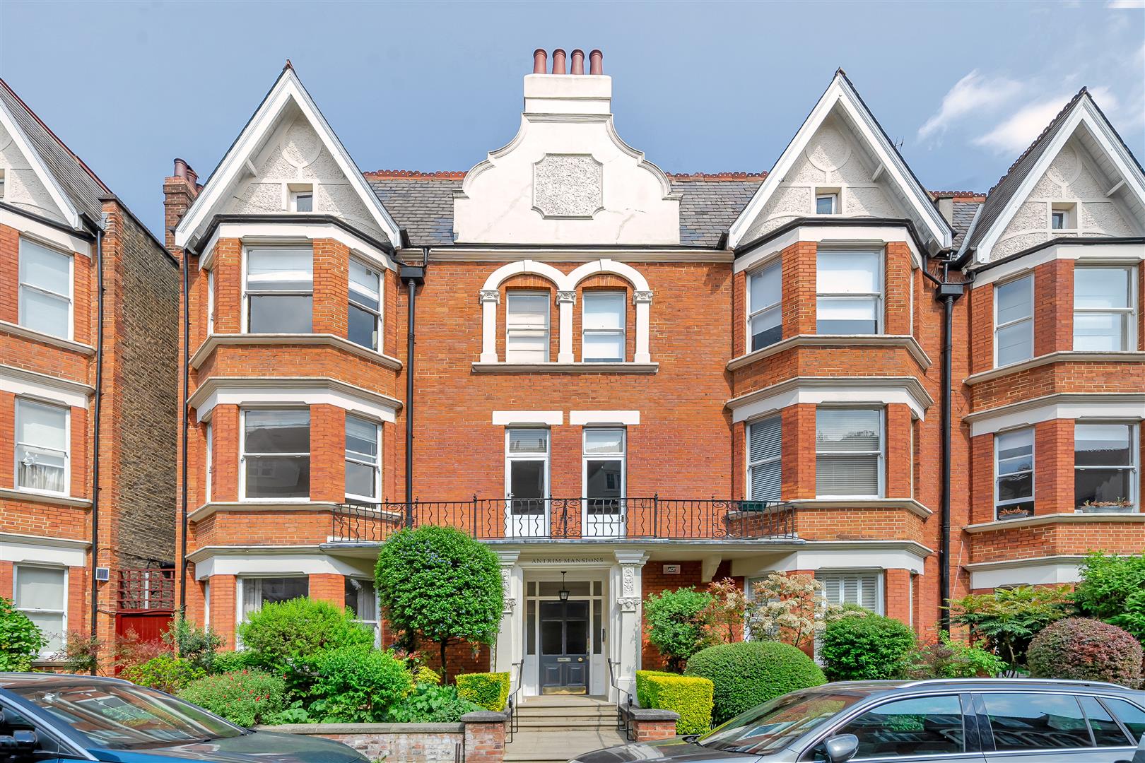 Antrim Road, Belsize Park, NW3 4XL