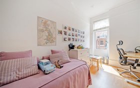 Antrim Road, Belsize Park, NW3 4XL