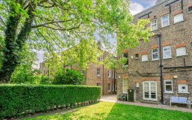 Antrim Road, Belsize Park, NW3 4XL