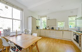 Antrim Road, Belsize Park, NW3 4XL