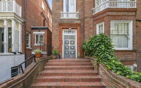 Belsize Avenue, Belsize Park, NW3 4AU