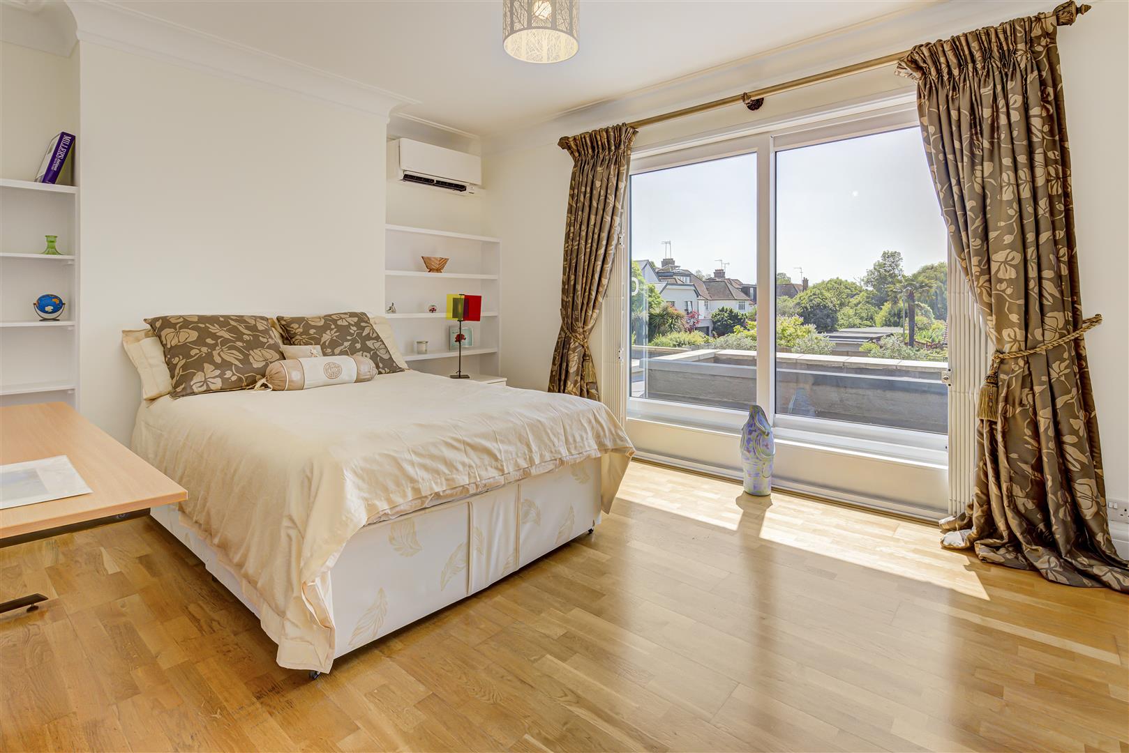 Farm Avenue, The Hocrofts, NW2 2DY