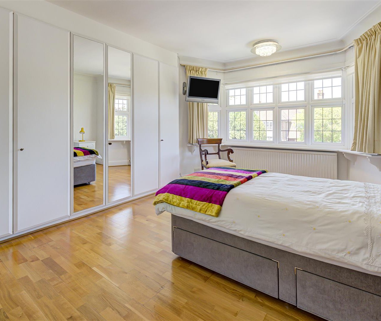 Farm Avenue, The Hocrofts, NW2 2DY