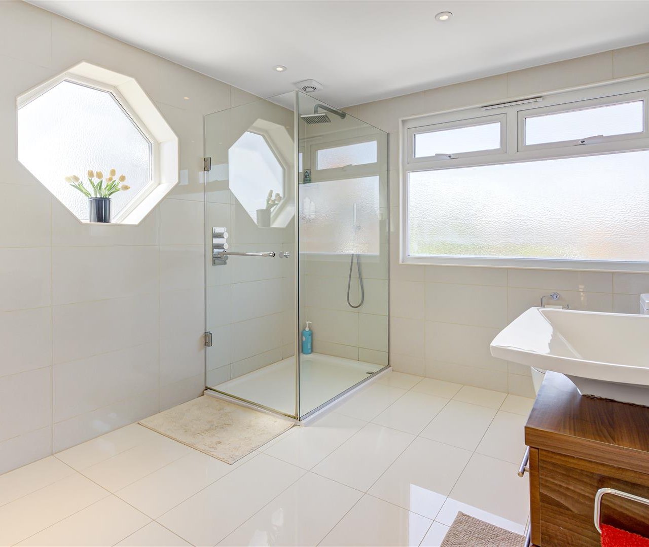 Farm Avenue, The Hocrofts, NW2 2DY
