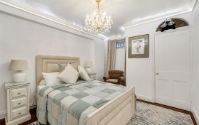 Langland Gardens, Hampstead, NW3 6QB