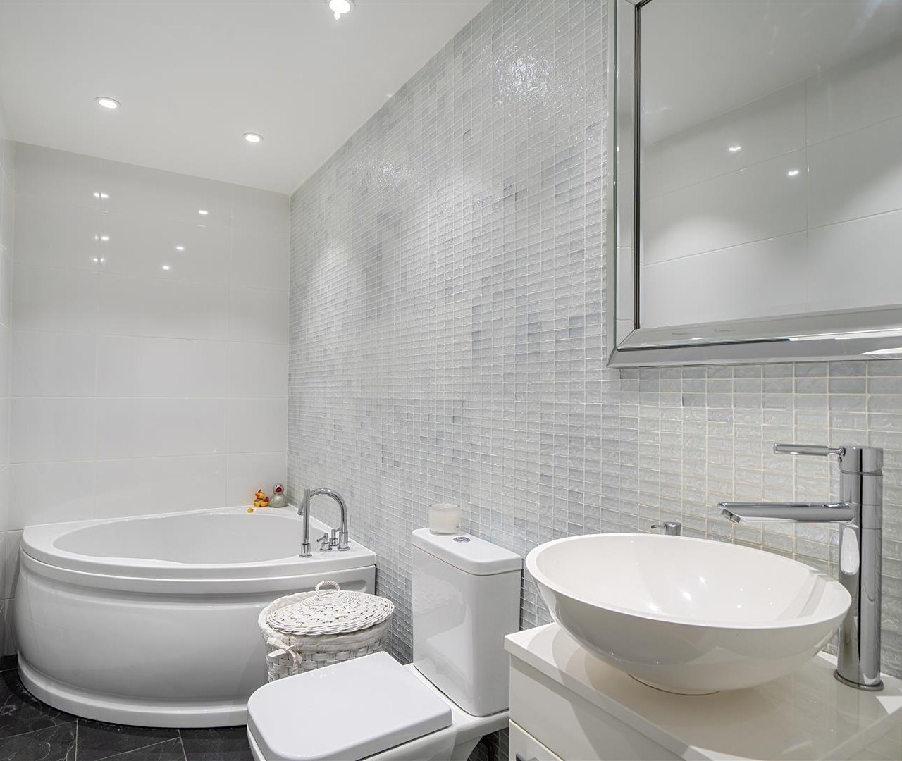 Langland Gardens, Hampstead, NW3 6QB