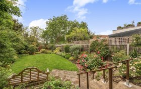 Hodford Road, Golders Green, NW11 8NL