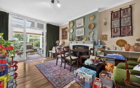 Hodford Road, Golders Green, NW11 8NL