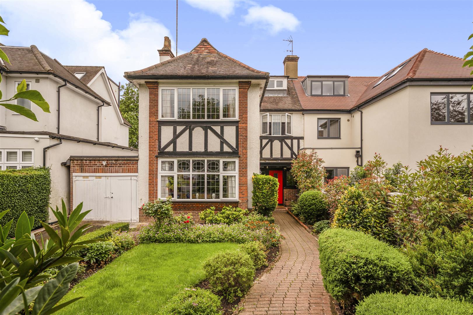 Hodford Road, Golders Green, NW11 8NL