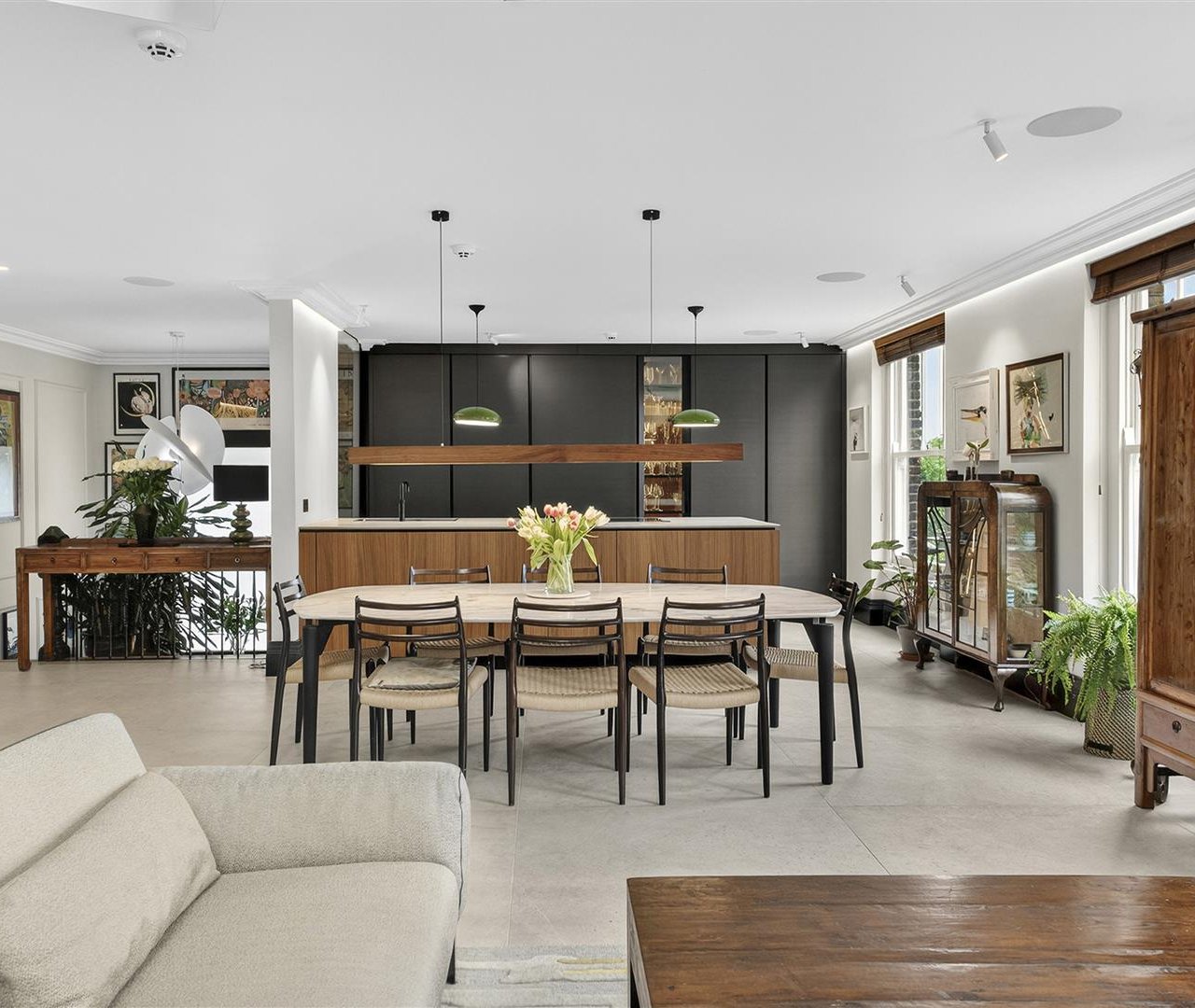 Canfield Gardens, South Hampstead, NW6 3DY