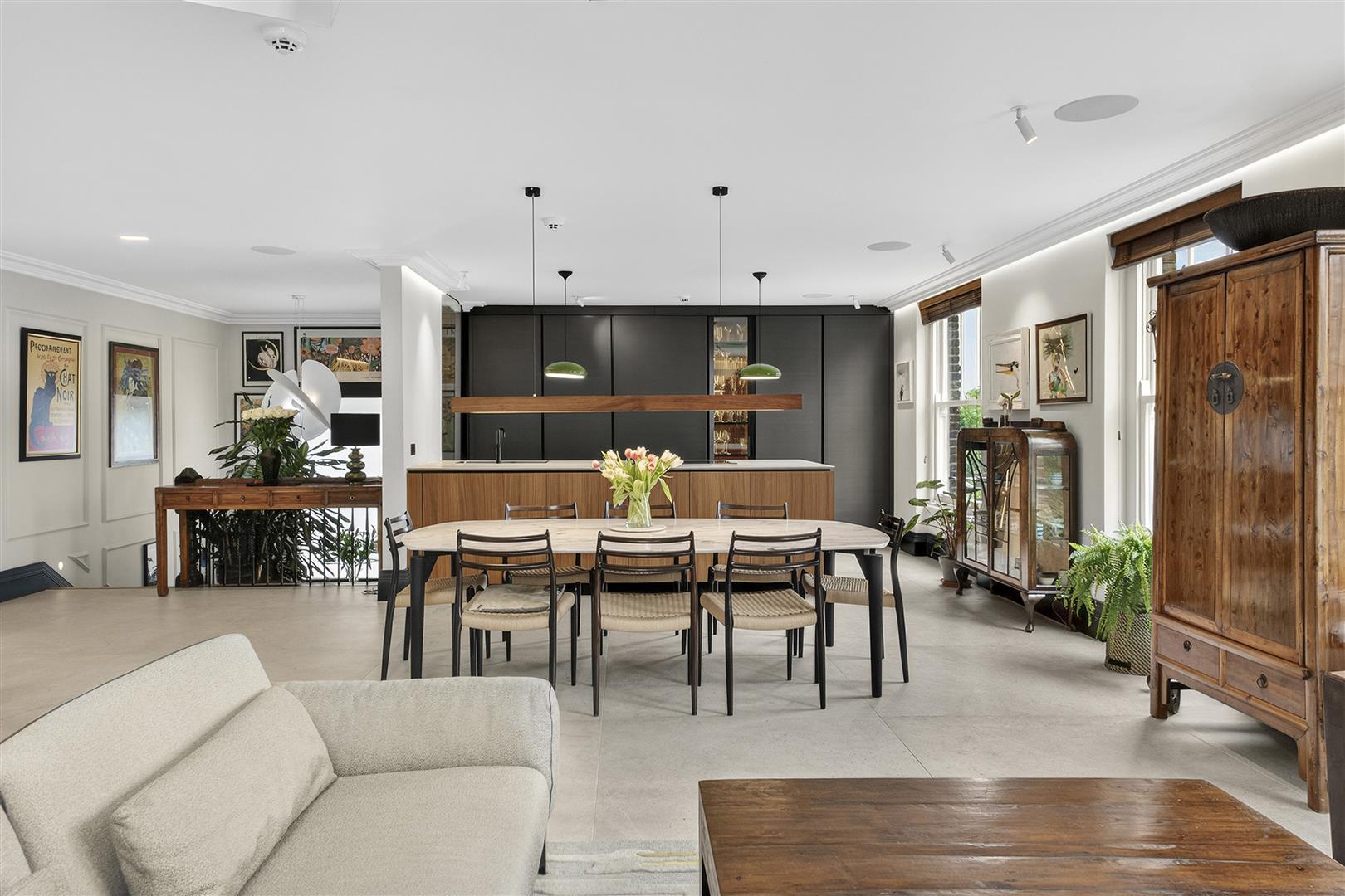 Canfield Gardens, South Hampstead, NW6 3DY