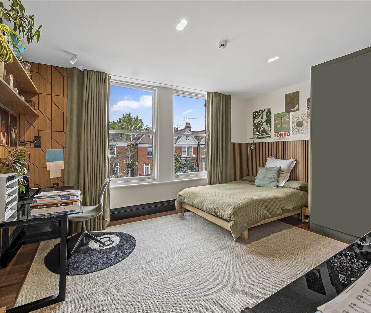 Canfield Gardens, South Hampstead, NW6 3DY