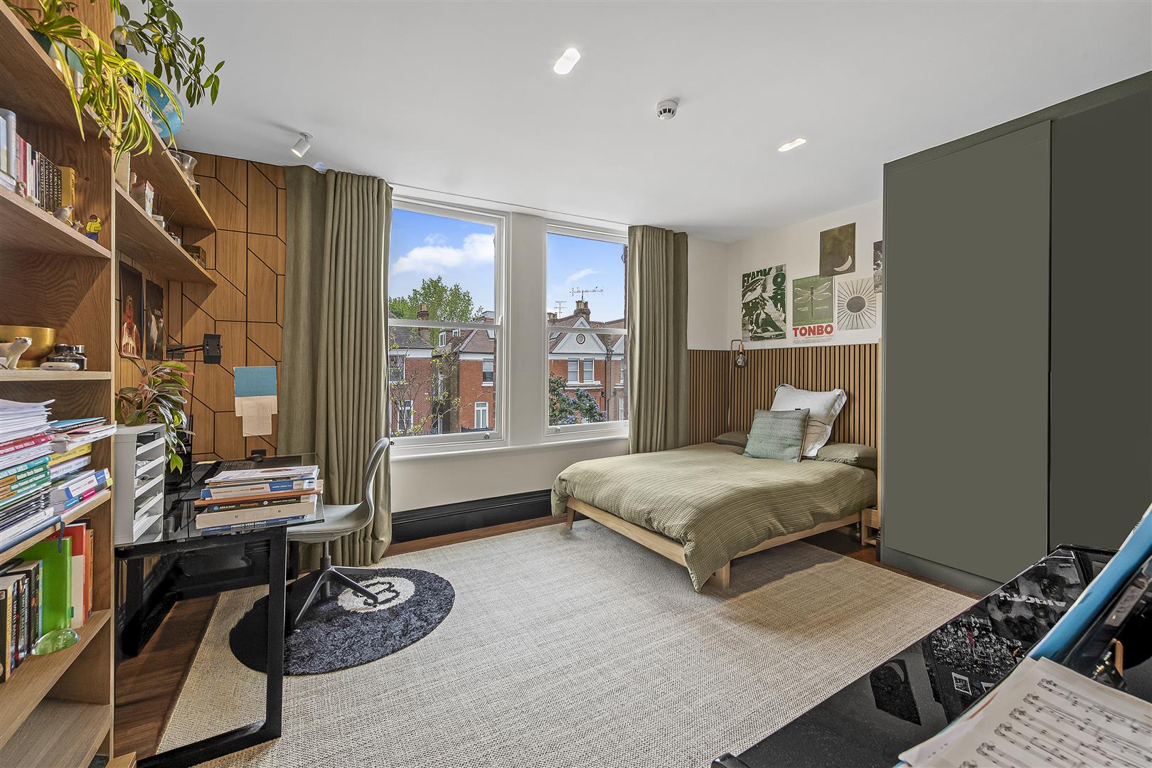 Canfield Gardens, South Hampstead, NW6 3DY