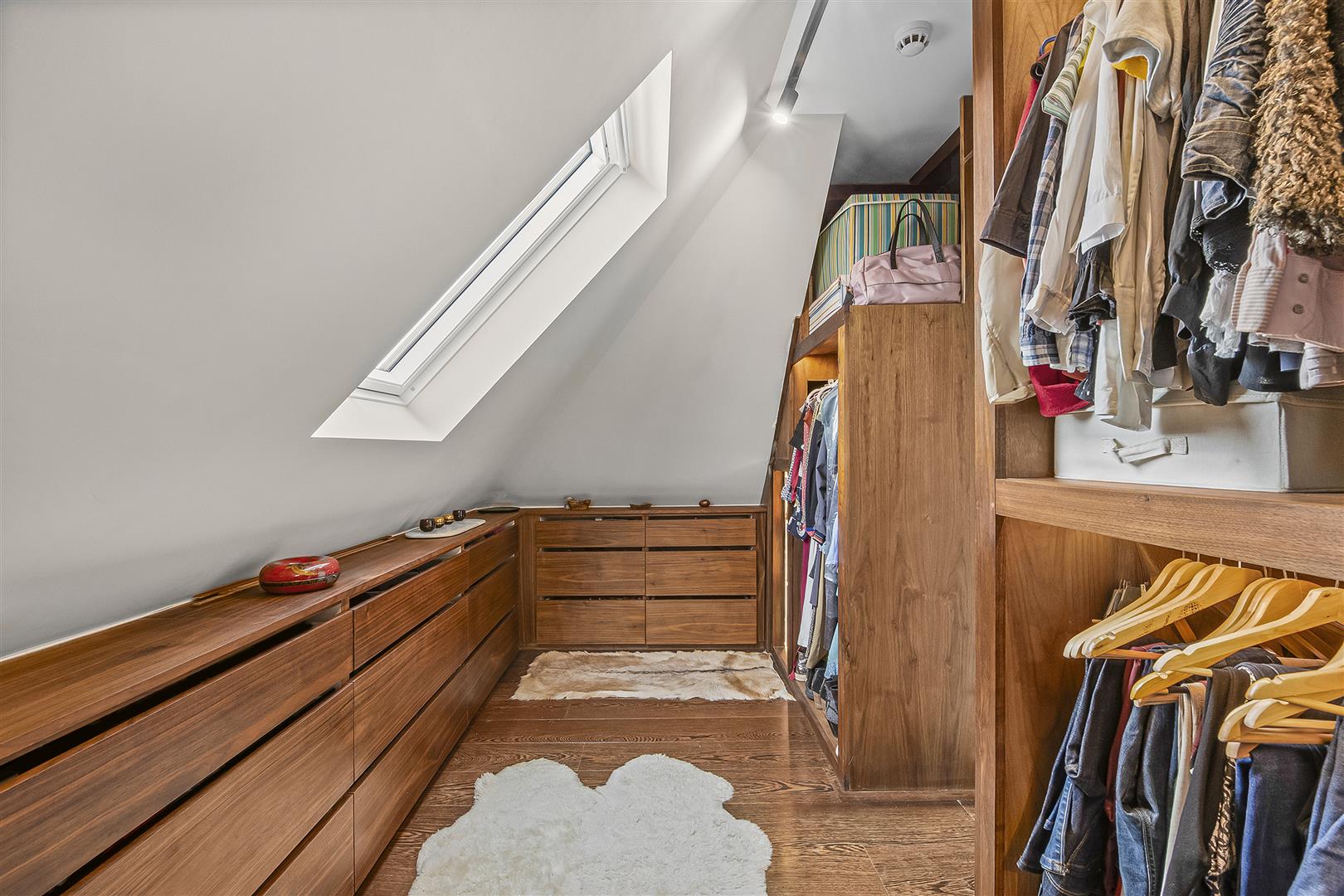 Canfield Gardens, South Hampstead, NW6 3DY