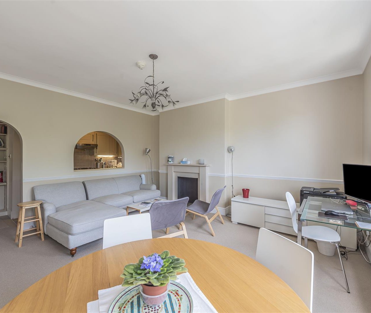 Belsize Park, Belsize Park, NW3 4DU
