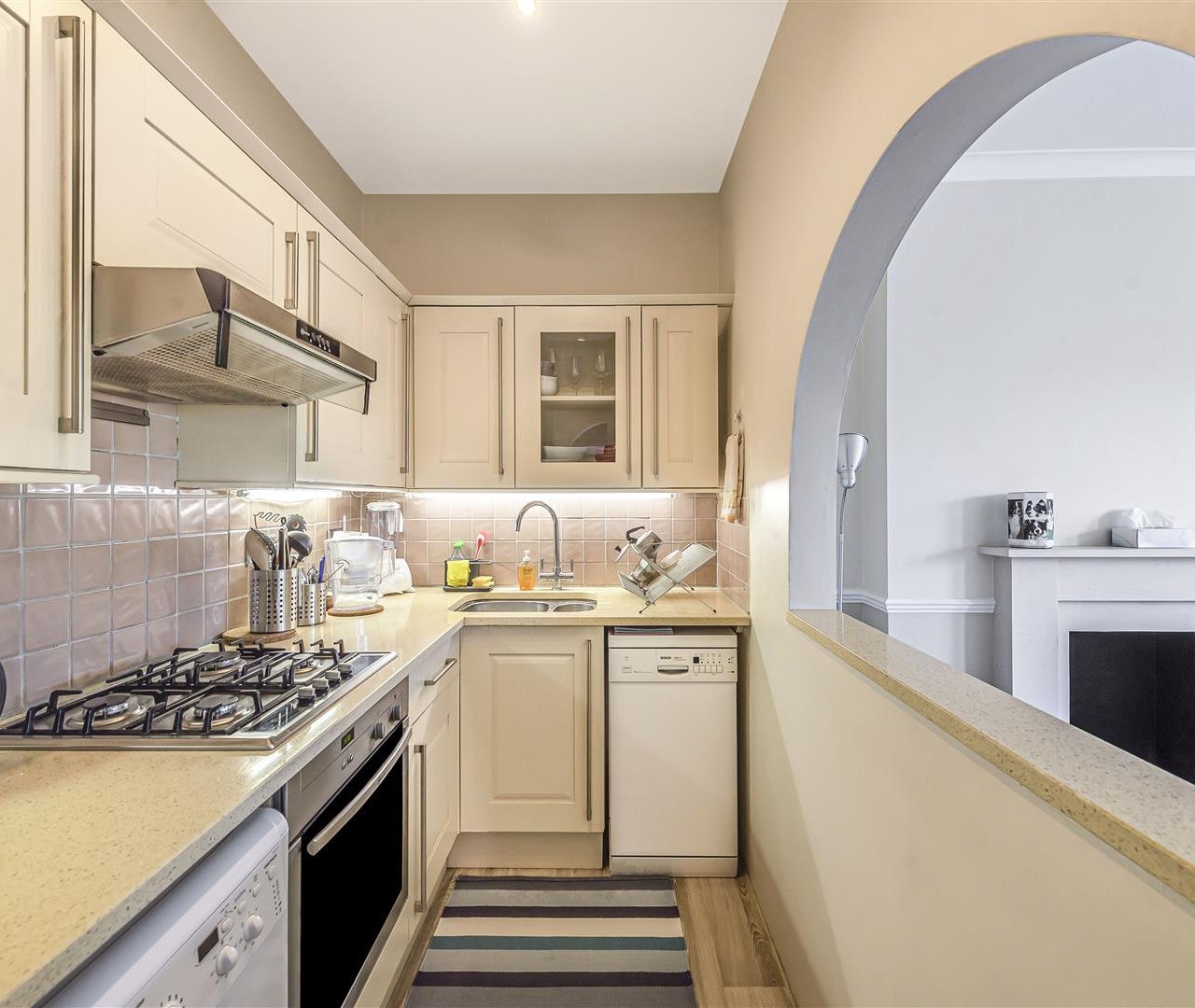 Belsize Park, Belsize Park, NW3 4DU